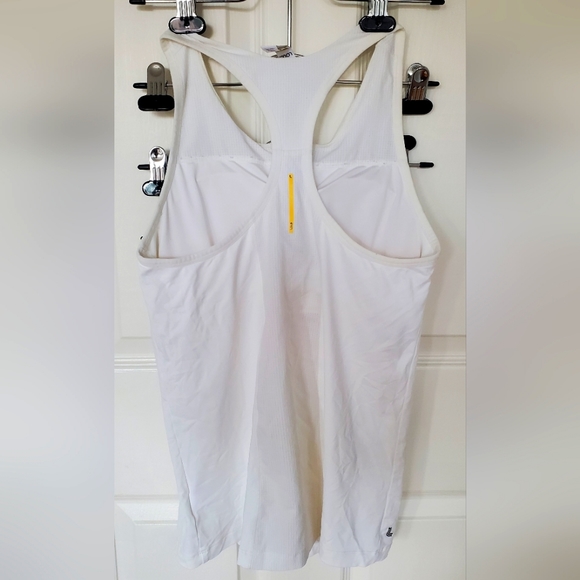 Lole, Medium, White Tank - Picture 2 of 3
